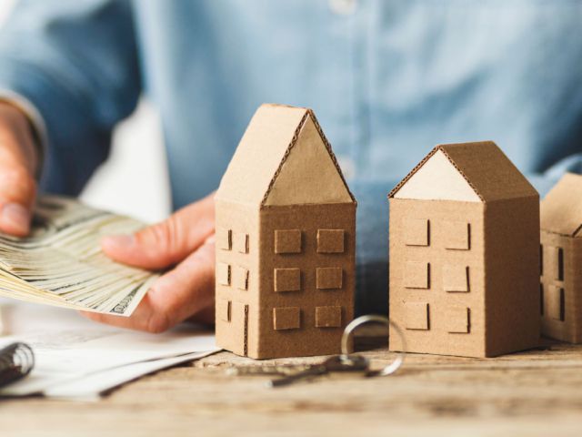 tips and strategies to make money in real estate